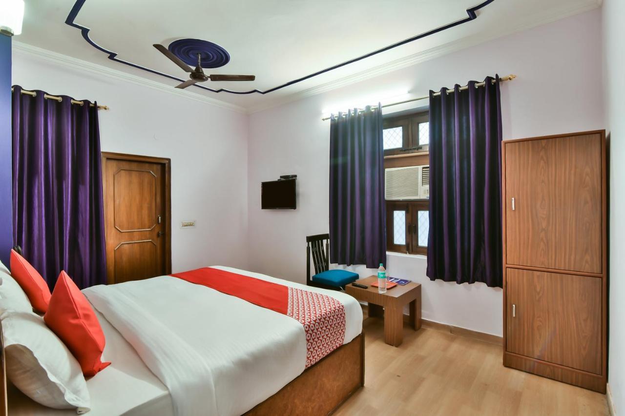 Hotel Shri Ram ニューデリー エクステリア 写真