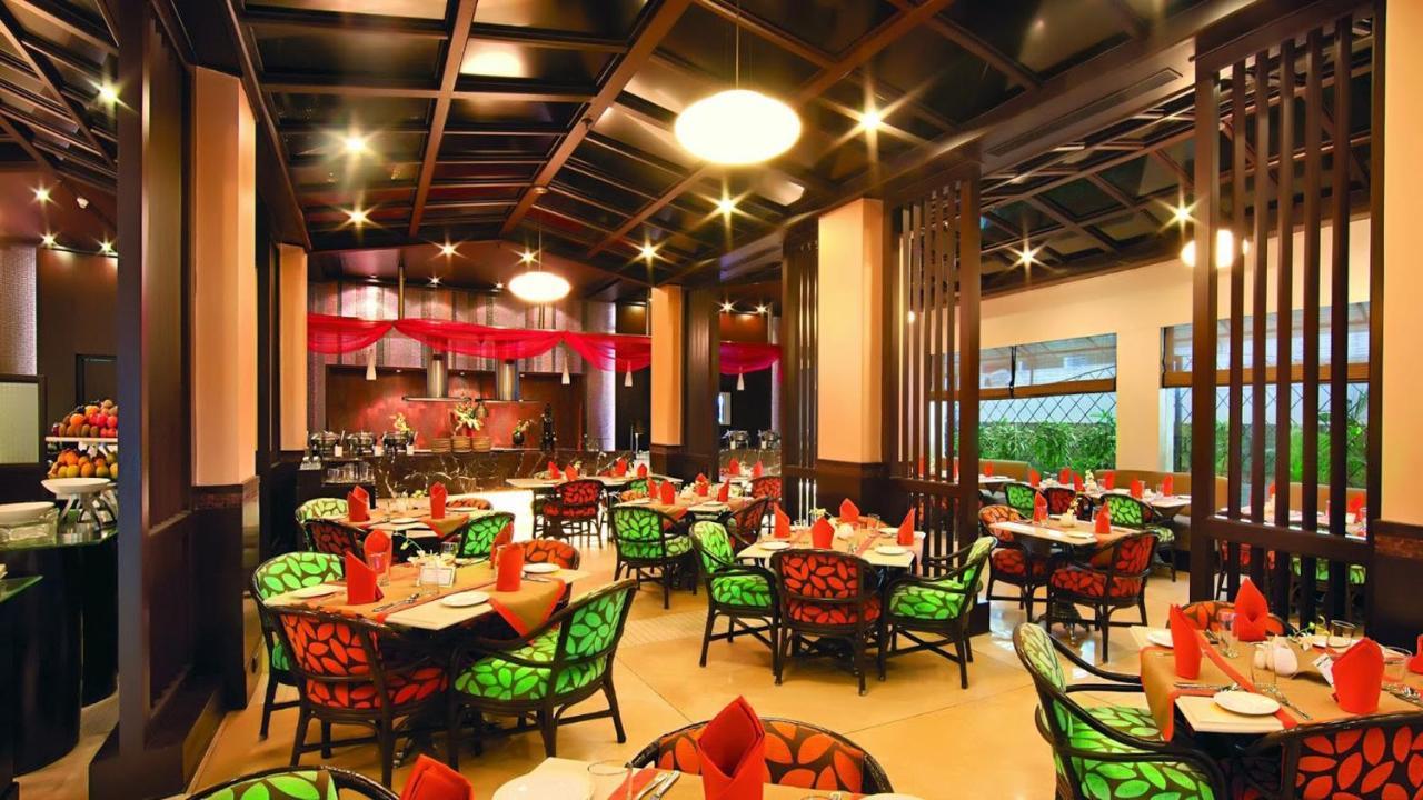 Hotel Shri Ram ニューデリー エクステリア 写真