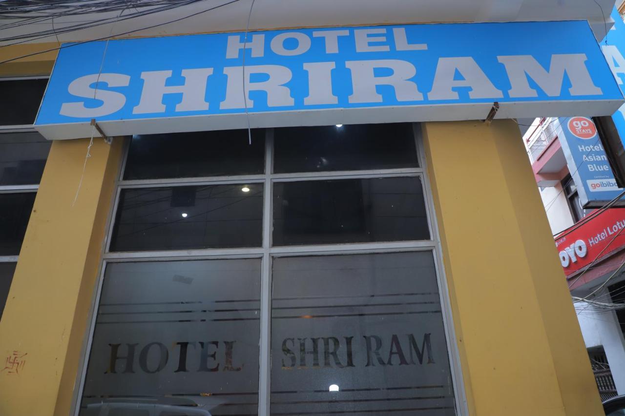 Hotel Shri Ram ニューデリー エクステリア 写真